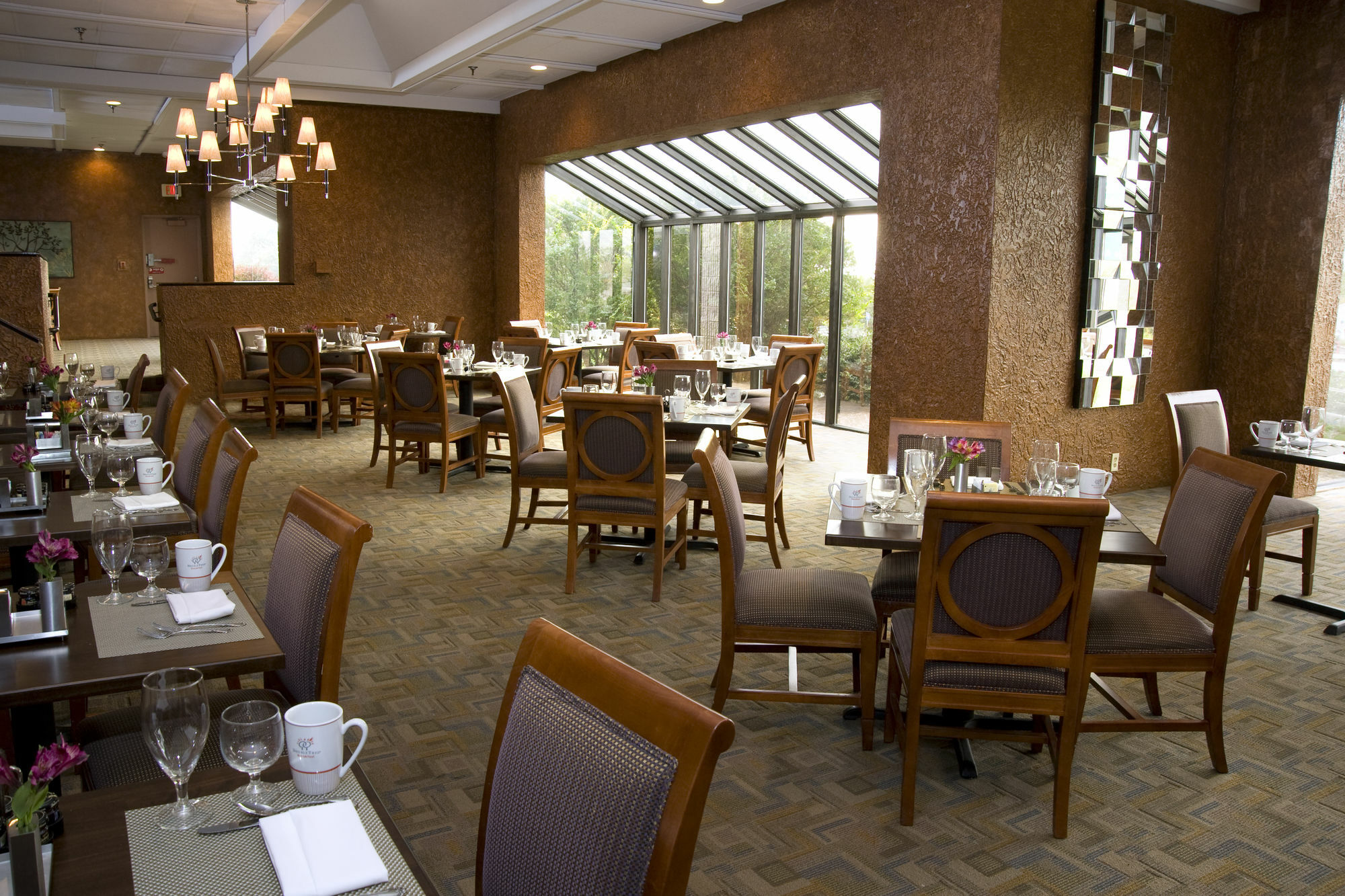 Doubletree By Hilton St. Louis At Westport Hotel Maryland Heights Exterior photo